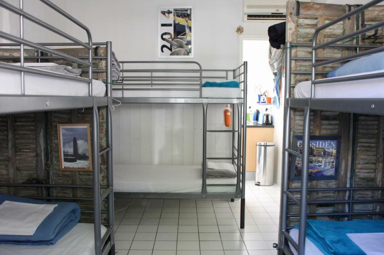 Au Petit Chez Soi Vandrehjem Cassis Eksteriør billede